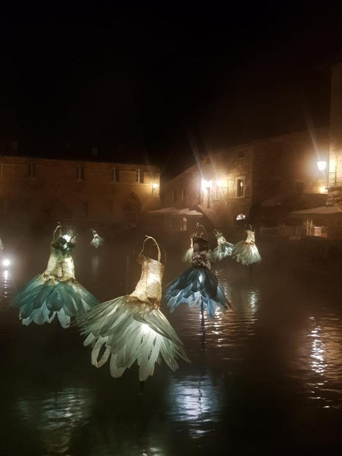Dimora In Francigena Hotel San Quirico dʼOrcia Buitenkant foto