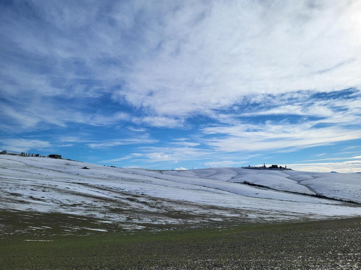 Dimora In Francigena Hotel San Quirico dʼOrcia Buitenkant foto